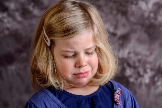littlegirl is in bad mood and crying