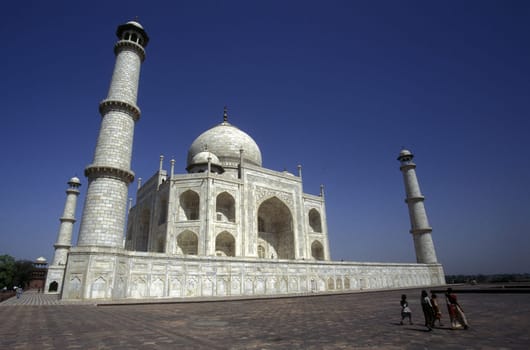 the Taj mahal in the city of Agra in India.
