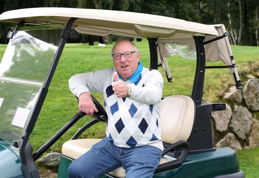 uwe seeler,.fischereihhafen golf trophy cup 2016 charity golf on wendlohe favor of uwe_seeler foundation in hamburg on 09.05.2016