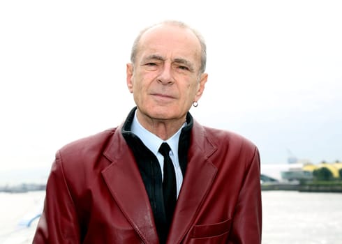 Francis Rossi . Britische Rock-Legende stellt.neues Akustik-Album Aquostic II – That ́s A Fact im Hard Rock Cafe Hamburg vor