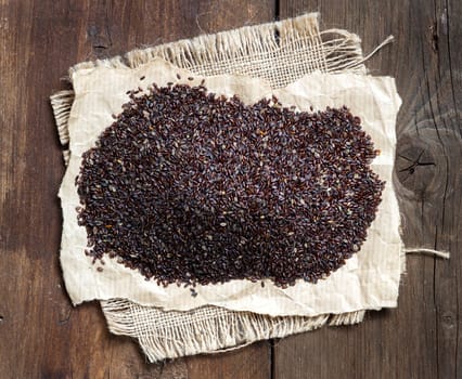 Pile of Psyllium seeds on a craft paper