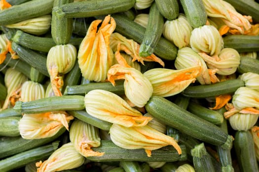 Zucchini with flowers