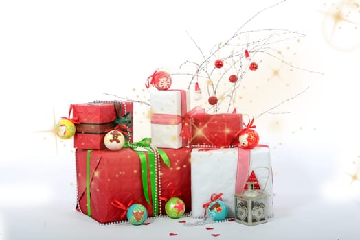 the red and white Christmas gift boxes