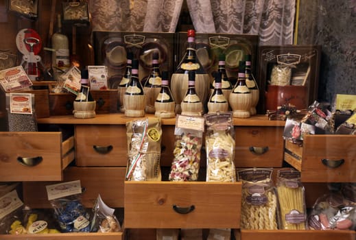 a Pasta and wine Shop in teh old town of Pallanza near to Verbania on the Lago maggiore in the Lombardia in north Italy.