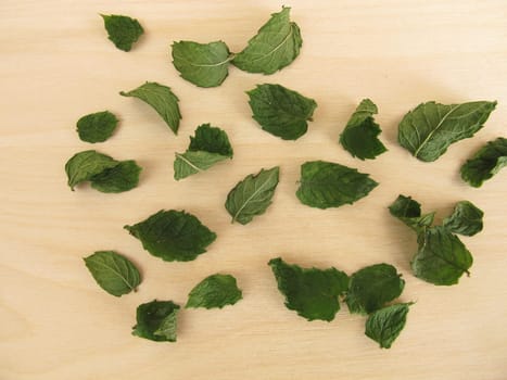 Dried peppermint leaves