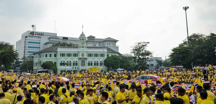 BANGKOK, THAILAND - DECEMBER 5: Thai people pay respect to King Bhumibol on his 85 th birthday celebration on December 5, 2012 in Bangkok, Thailand.