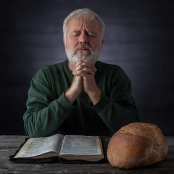 Gratitude and thanksgiving prayer for the bread of life and the daily bread. Mat.4.4 It is written, Man shall not live by bread alone, but by every word that proceedeth out of the mouth of God.