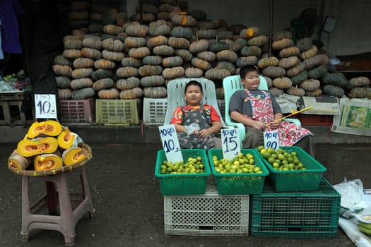 People at the Talat Warorot in the city of chiang mai in the north of Thailand in Southeastasia. ...