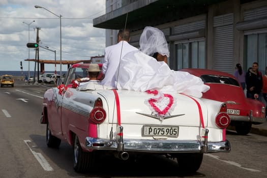 Cuban marriage along the street in Havana, Cuba