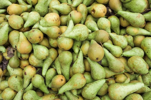 Green pears.  Fresh pears