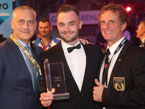 Boxer of the Year 2016 Dominic Bösel (SES Boxing) with promoter Ulf Steinforth (left) and BDB President Thomas Pütz (right) at the SES Box Gala on 12.11.2016 in the GETEC Arena Magdeburg