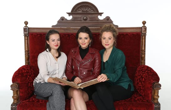 Michelle Barthel,Ruby O. Fee and Klara Deutschmann