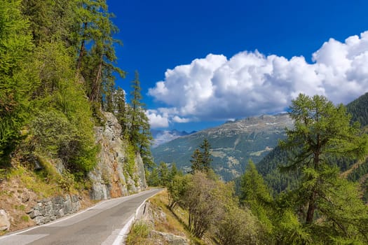 Mountain road to Arolla