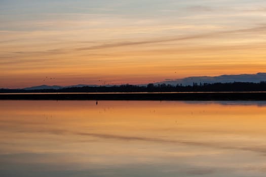 sunset or (sunset beach) or (sunset nature) or (sunset skyline)
