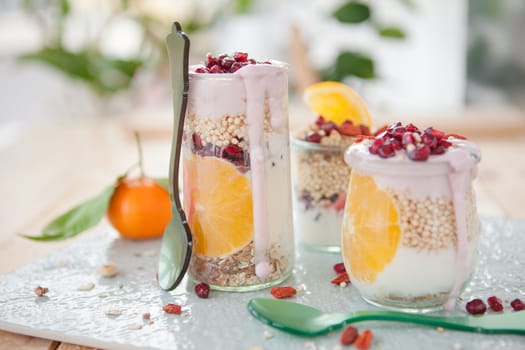Muesli with yoghurt and fresh fruits