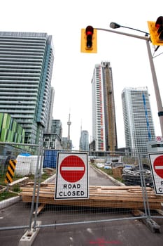 Daytime Photos of Toronto Ontario buildings downtown construction