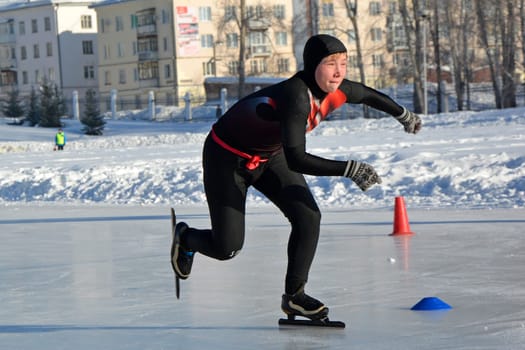 Skating. Training for riding on skates on the ice.