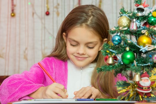 Girl writes New Year greetings
