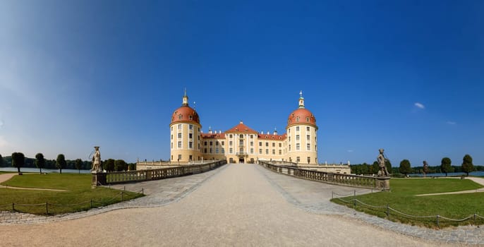 Moritzburg Pano Castle