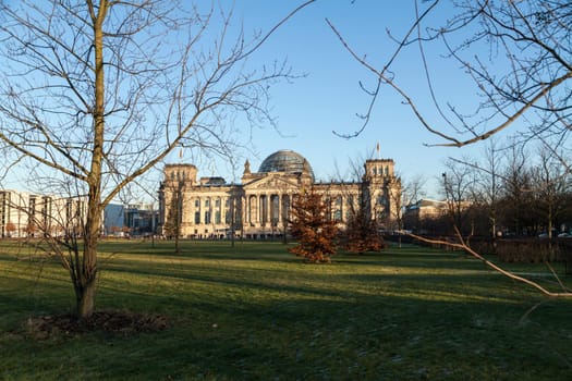 Bundestag in Berlin im Winter