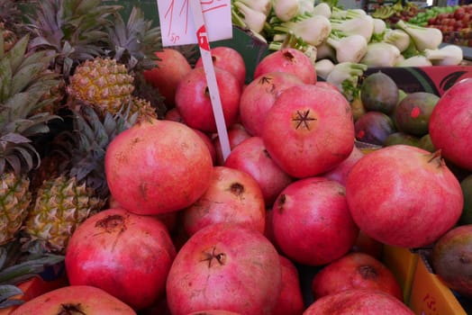 Pomegranates and pineapples