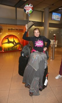 Franziska Menke ,. Arrival of the jungle camper from Australia at Terminal 1 Hamburg,31.01.2017