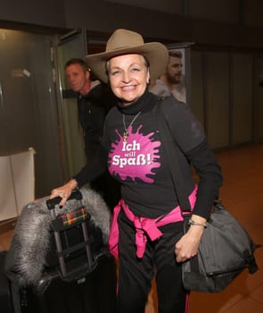 Franziska Menke ,. Arrival of the jungle camper from Australia at Terminal 1 Hamburg,31.01.2017