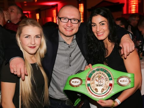 Boxer Fabiana Bytyqi,Coach Lukas Konecny and Boxer Lucie Sedlackova (Team Czech Republic) at the SES Boxgala on 04.02.2017 at the Maritim-Hotel Magdeburg
