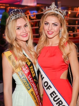 Miss Saxony-Anhalt 2017 Elisabeth Pfeif and Queen of Europe 2017 Tatjana Genrich at the SES Boxgala on 04.02.2017 at the Maritim-Hotel Magdeburg