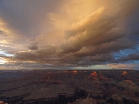 The Grand Canyon. Views of the canyon, the landscape and nature.