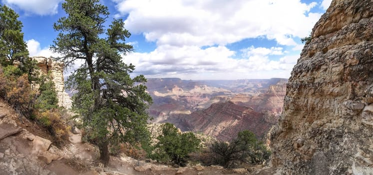 The Grand Canyon. Views of the canyon, the landscape and nature.