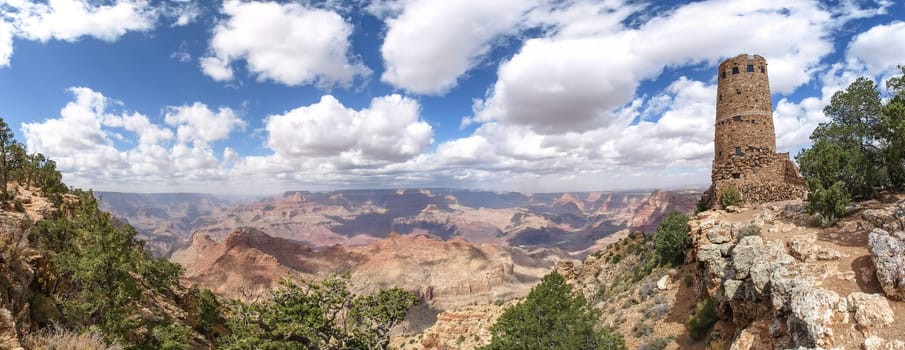 The Grand Canyon. Views of the canyon, the landscape and nature.
