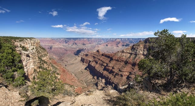 The Grand Canyon. Views of the canyon, the landscape and nature.