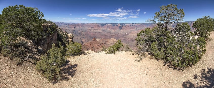 The Grand Canyon. Views of the canyon, the landscape and nature.