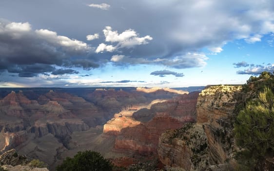 The Grand Canyon. Views of the canyon, the landscape and nature.