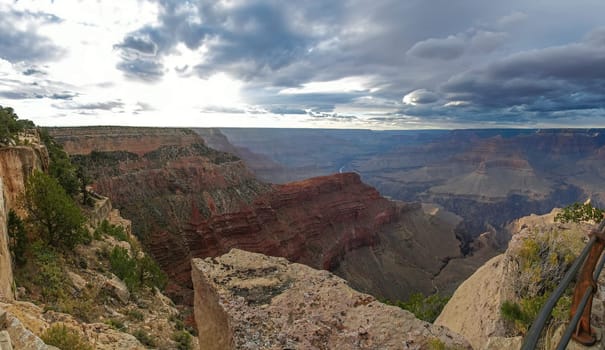 The Grand Canyon. Views of the canyon, the landscape and nature.