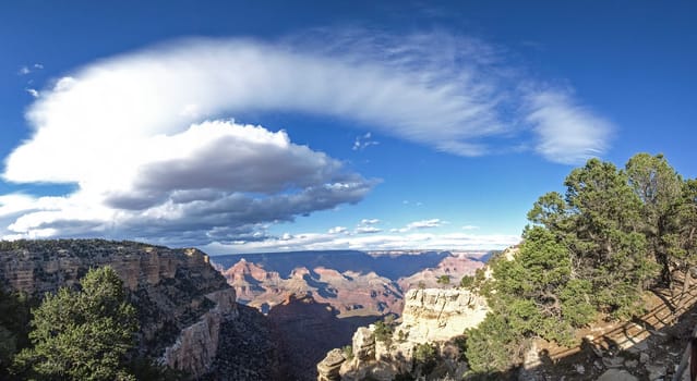 The Grand Canyon. Views of the canyon, the landscape and nature.