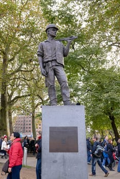 LONDON, UK - NOVEMBER 08