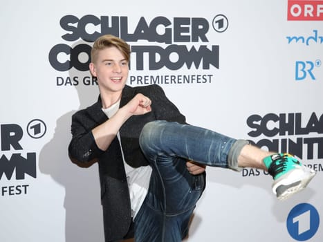 Singer Vincent Gross on the Red Carpet for the ARD TV show Schlager Countdown in Oldenburg on 25.03.2017