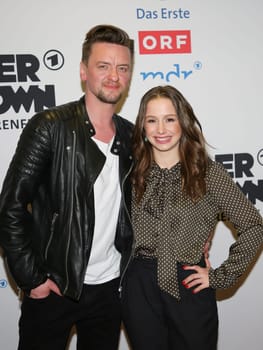 Singer Ben Zucker and singer Oonagh on the Red Carpet for the ARD TV show Schlager Countdown in Oldenburg on 25.03.2017