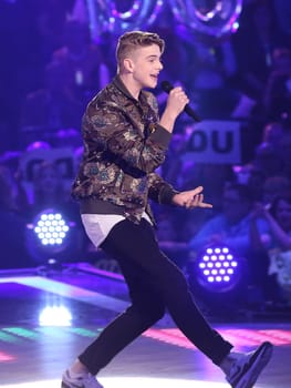 Singer Vincent Gross in the ARD TV show Schlager Countdown in Oldenburg on 25.03.2017