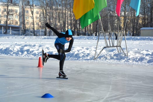 Skating. Training for riding on skates on the ice.