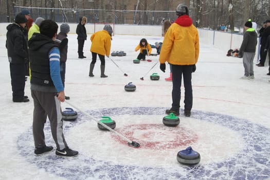 Curling. Club curling fans.