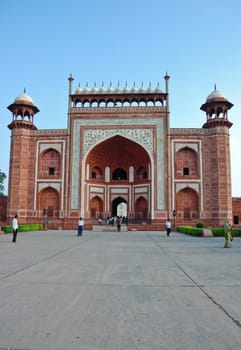 The gate to Taj Mahal