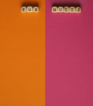 Muttertagshintergrund mit textraum in Pink und Orange