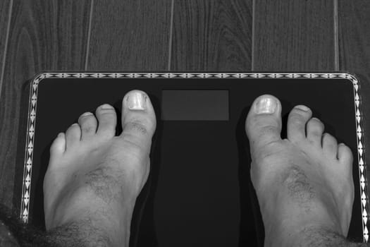 check weight foot digital black white