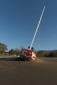Stranded sailboat at the playa del coco in Costa Rica