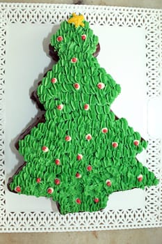 christmas chocolate mousse panettone tree format yellow star