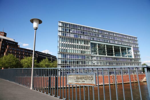 Office building on wandrahmsteg