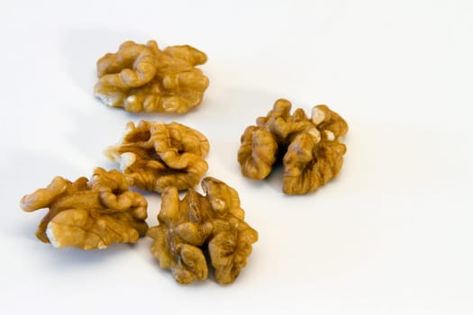 5 walnuts